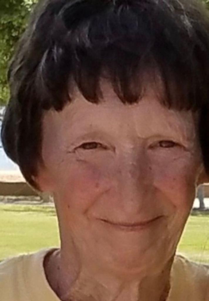 Paula Renz Profile Photo