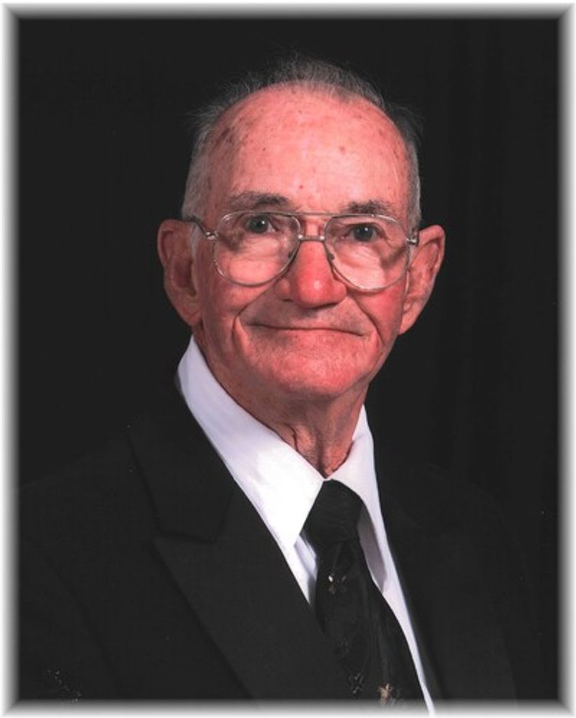 Lewis Smith Profile Photo