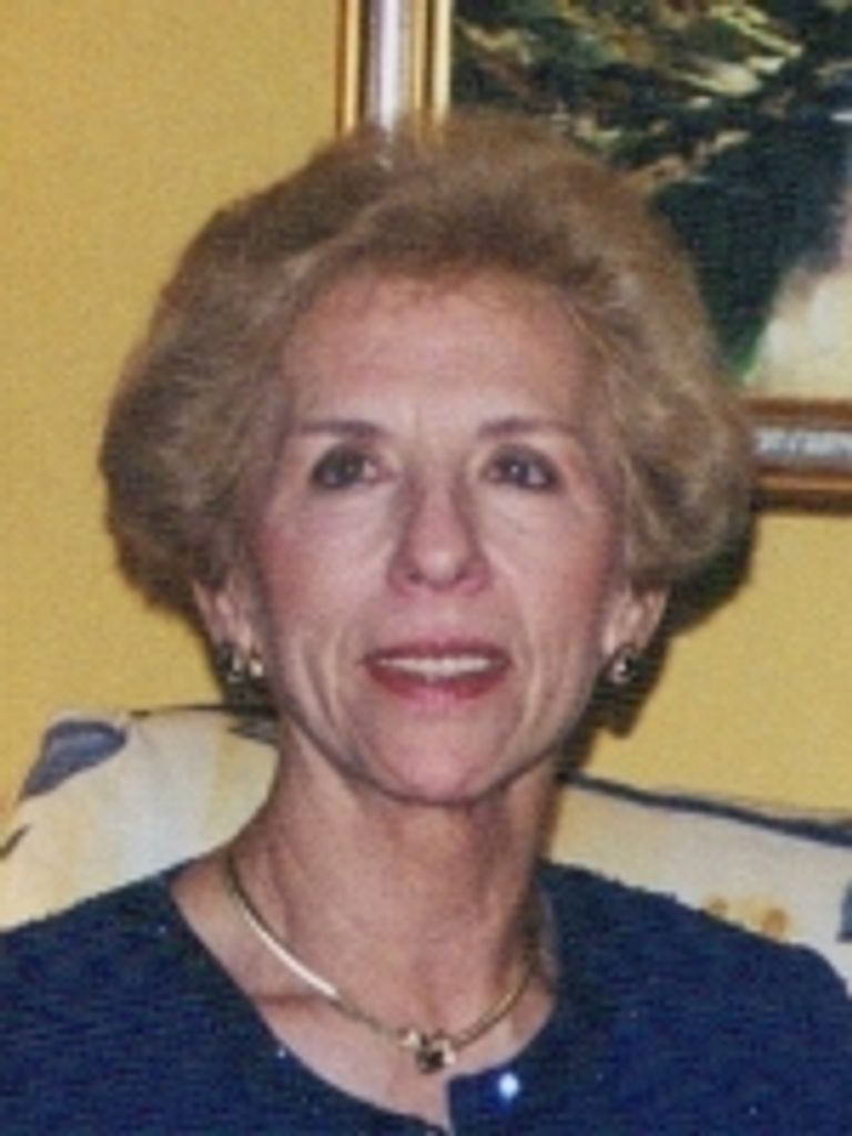 Betty  R. Izurieta