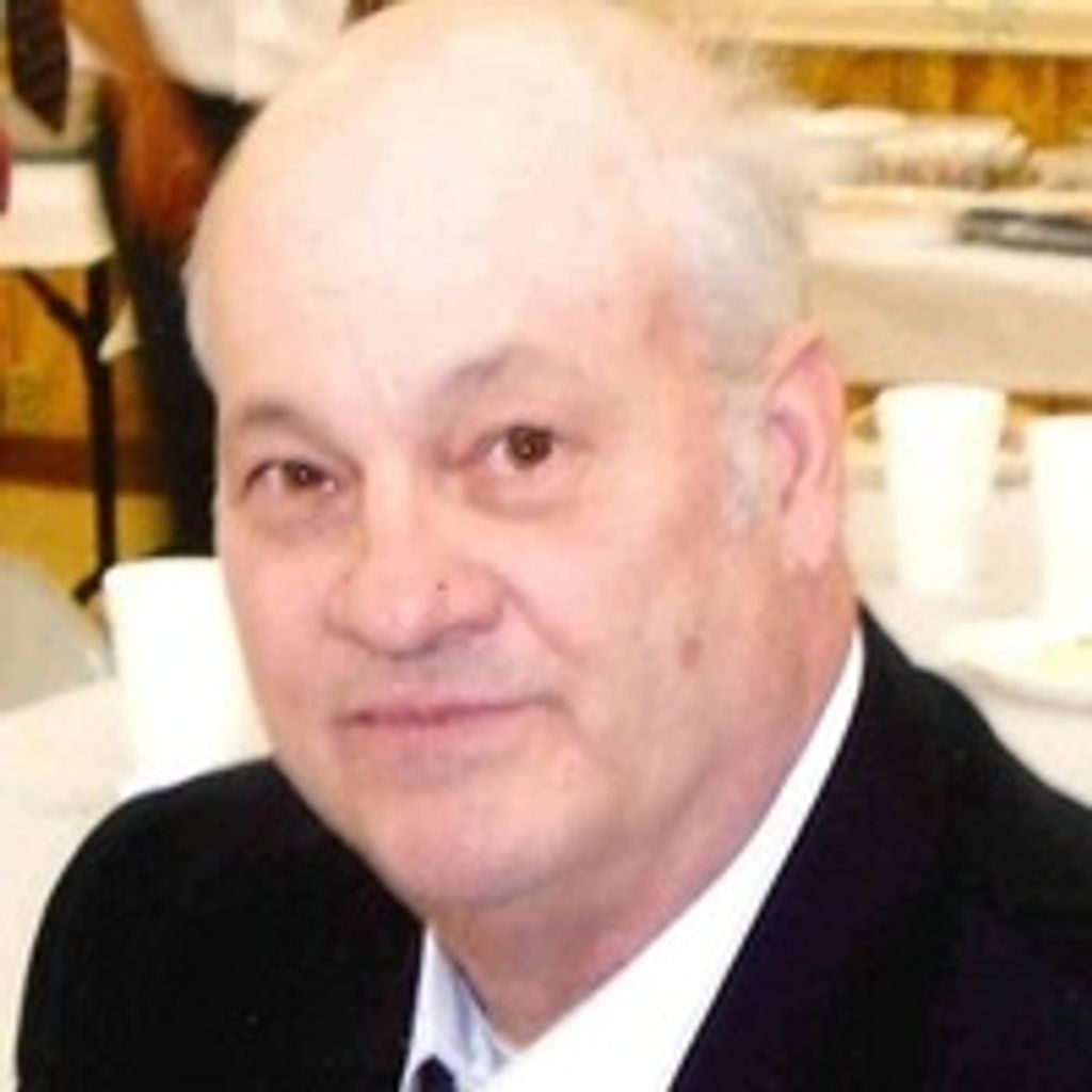 Charles Edward "Chuck" Mcneill