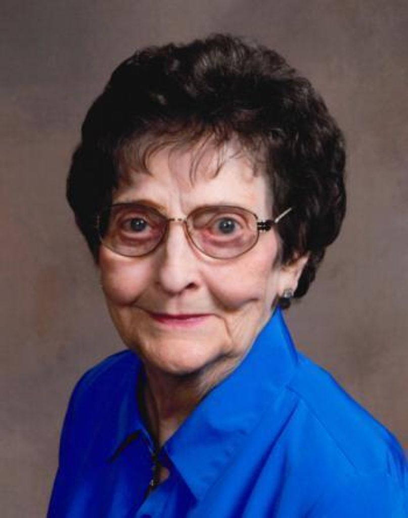 Alta Nauenburg Profile Photo