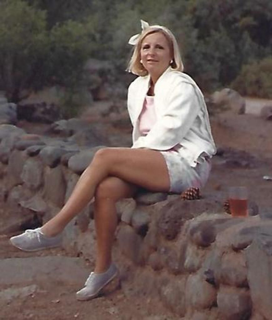 Terri Hill Profile Photo