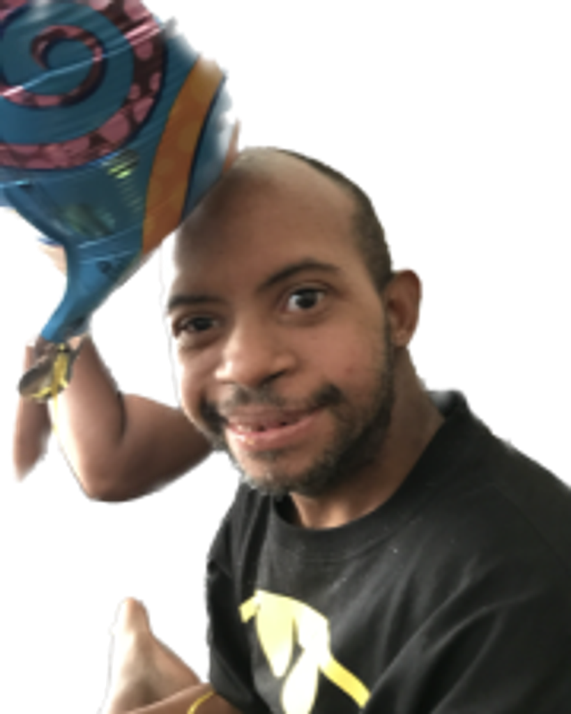 Leotis Lashaun Blue Profile Photo