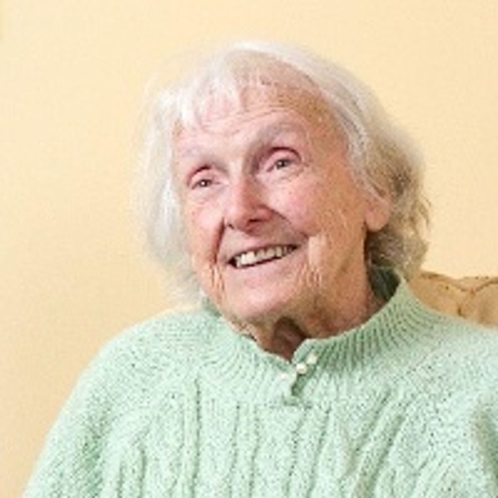 Lorraine Wickland-Combes Profile Photo