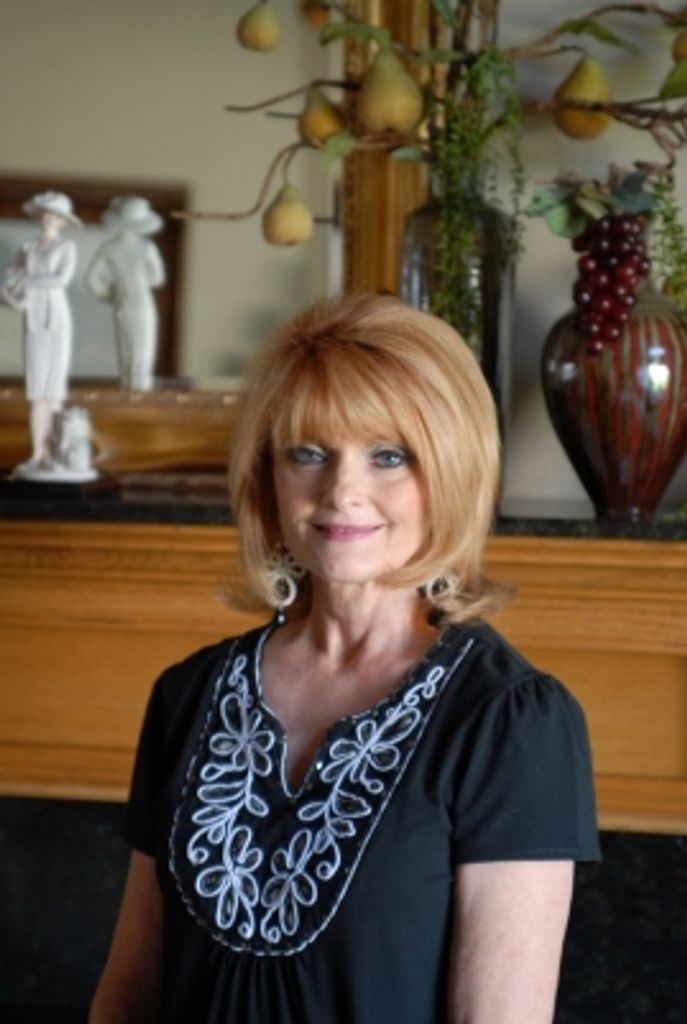 Cynthia 'Cindy' A Curry