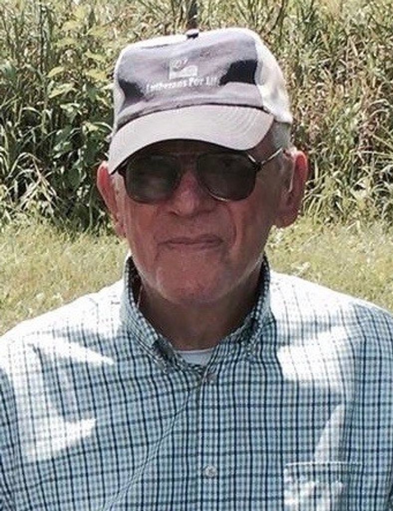 Charles Lester Fish Profile Photo