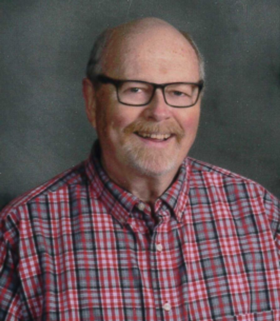 Larry Runestad Profile Photo