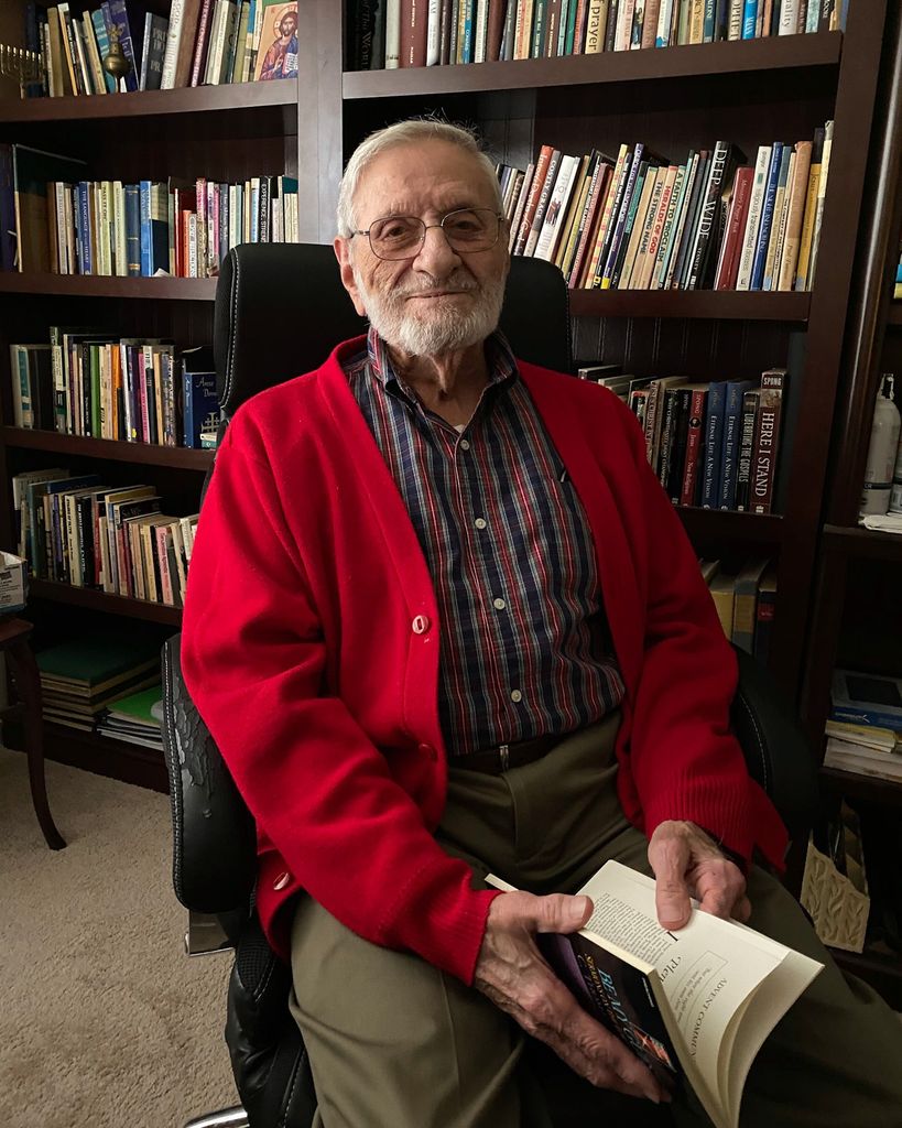 Rev. Dr. Anthony Nickolas Gavalas Profile Photo