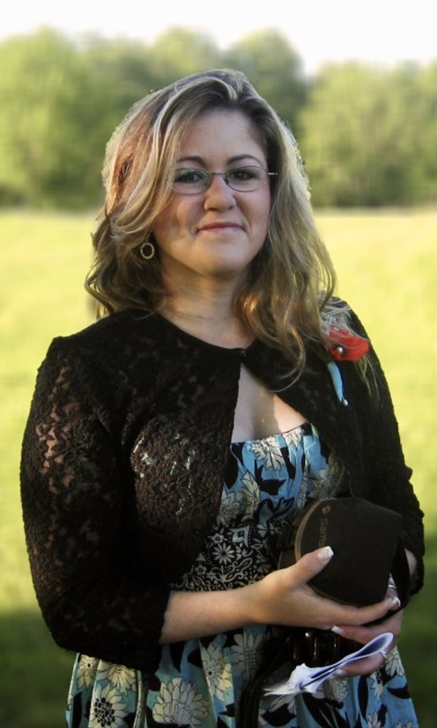 Christina Lynn Newomb