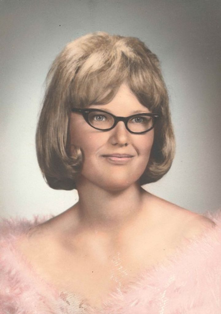 Edna "Susie" Suzanne Scholes