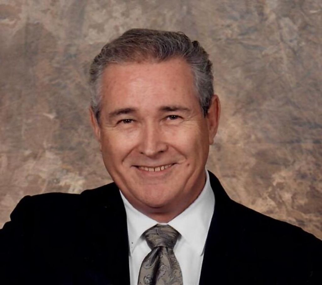 Elton Love Profile Photo