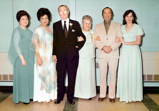 JoAnn Maddox photo gallery thumbnail 56 of 74