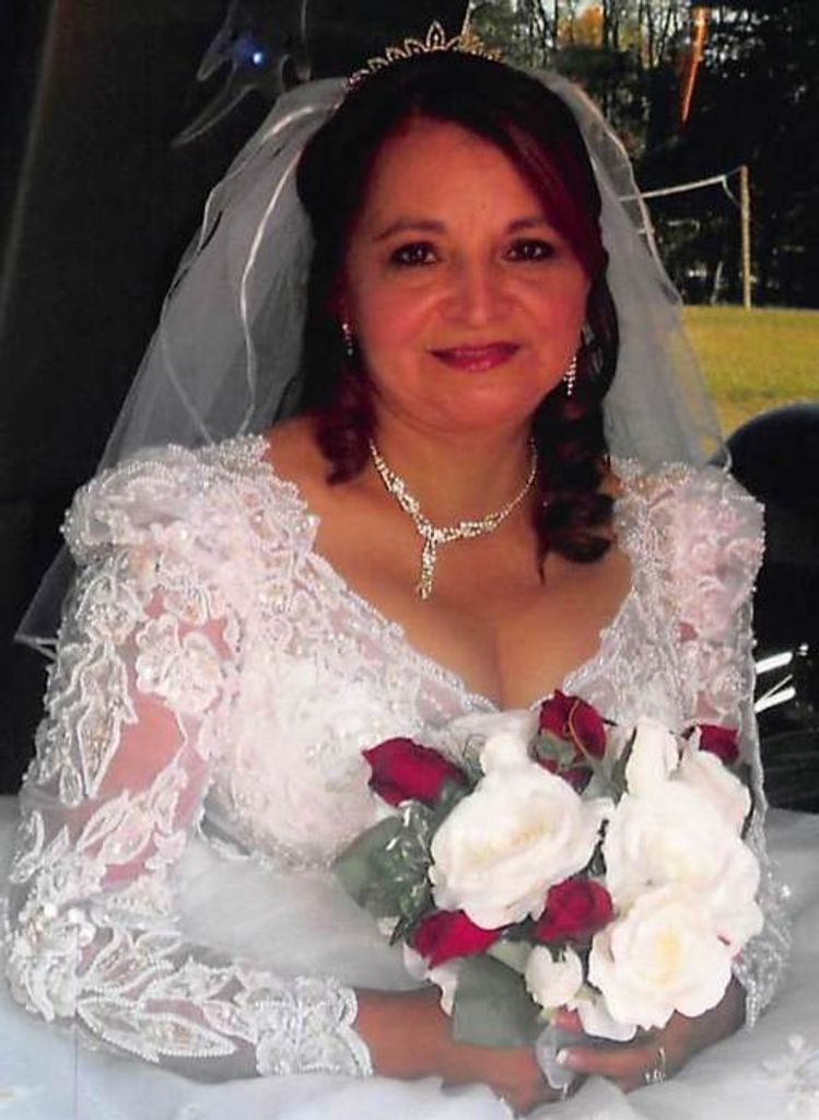 Etna Zelenia Moreno Lopez