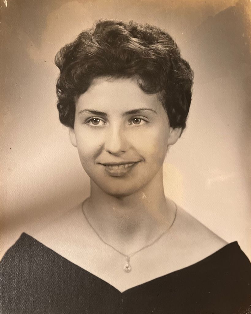 Mary Sue Russell
