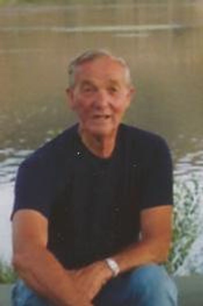 Robert "Bob" Roland Jones