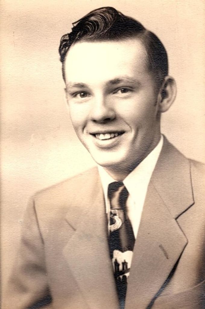 Lenord L. Krueger Profile Photo
