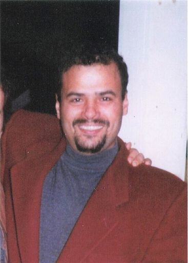 Jose Antonio Cabral photo gallery thumbnail 1 of 1