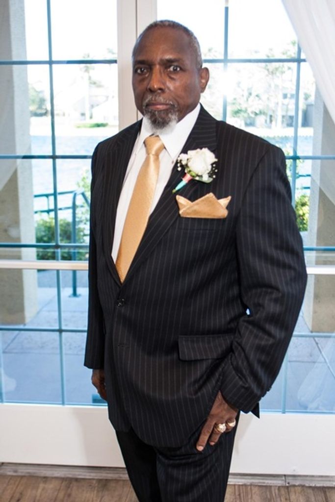 John Raymond Lee Profile Photo