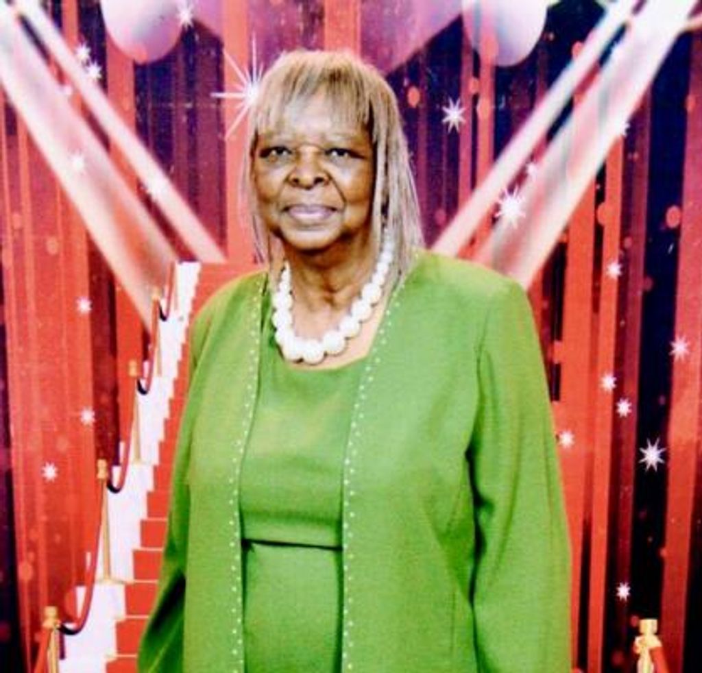 Mollie Hawkins Profile Photo