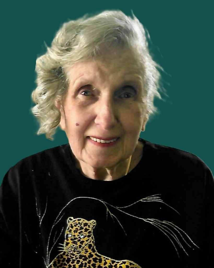 Lorraine Bujewski Profile Photo