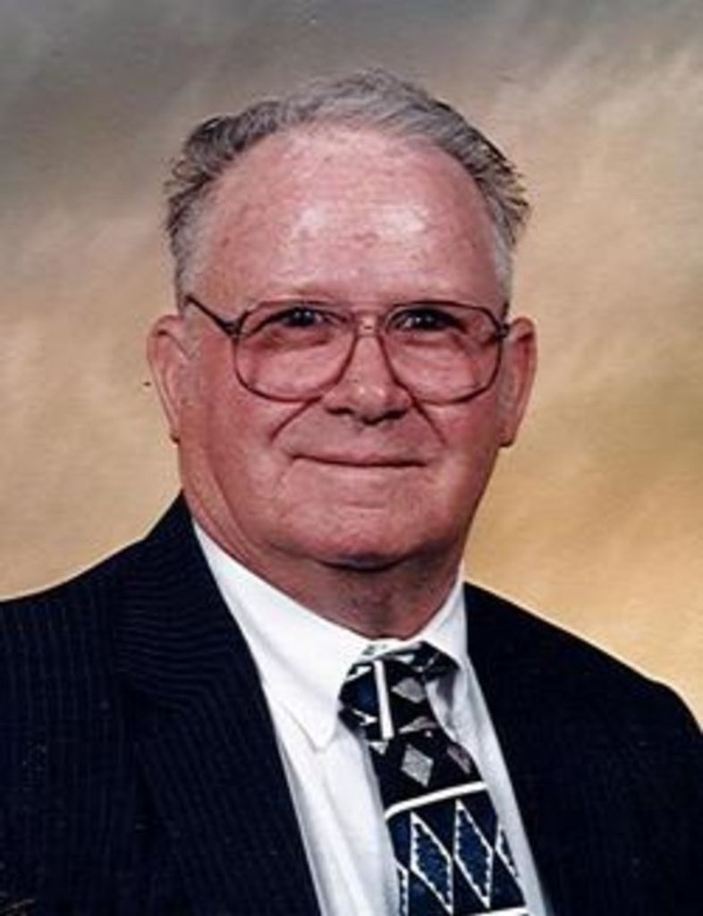 Robert J. "June" Snow, Jr. Profile Photo