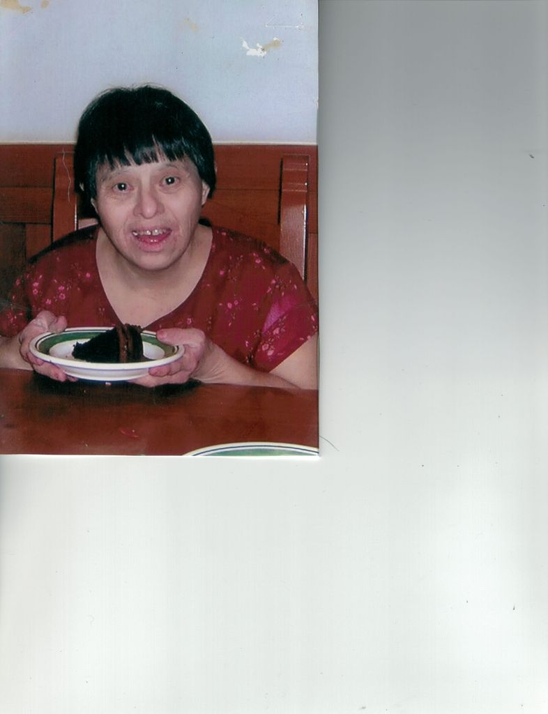 Petra "Rennie" Delira Vasquez Profile Photo