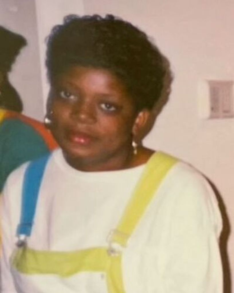 Selena Mccray Profile Photo