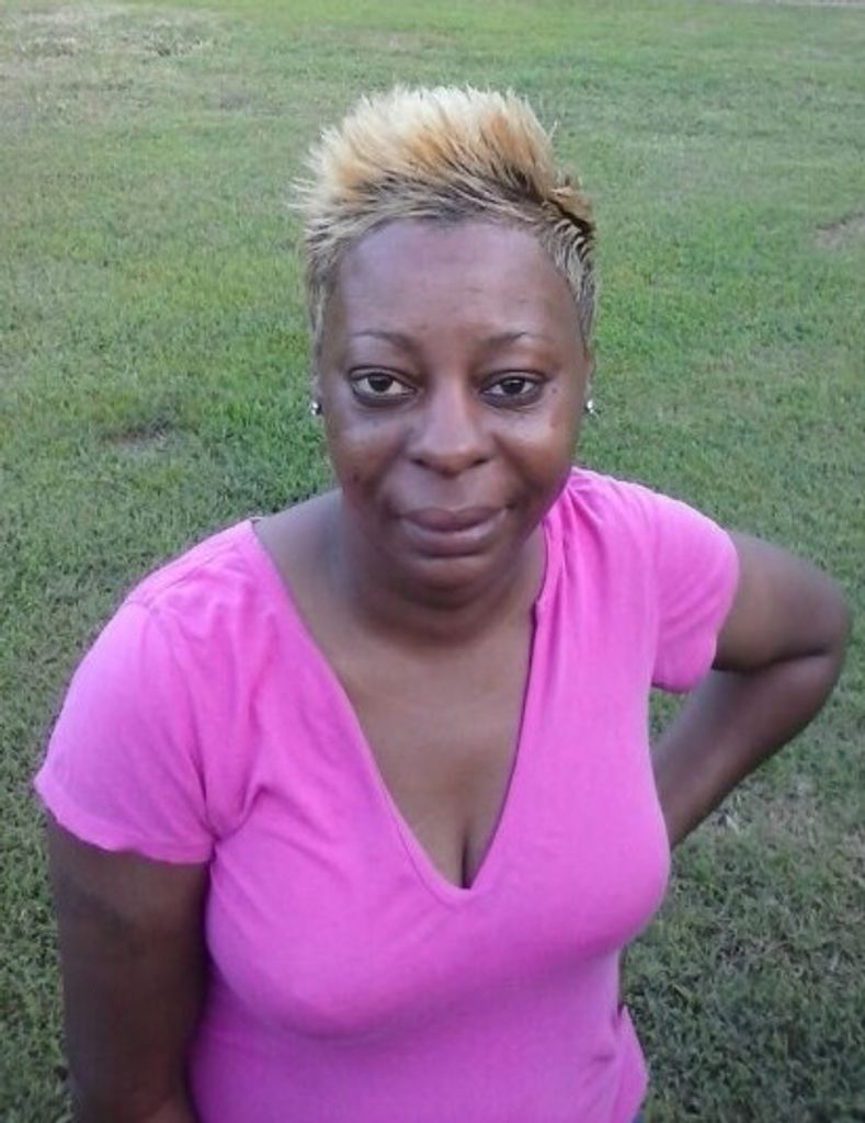 Lenora Anders Profile Photo
