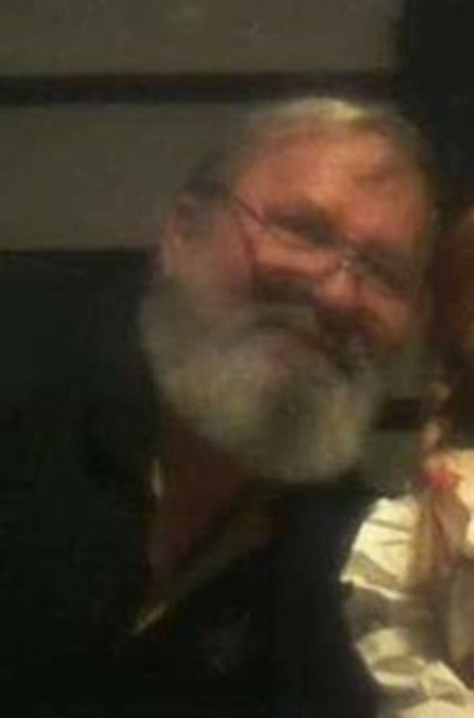 Tom Hollis
