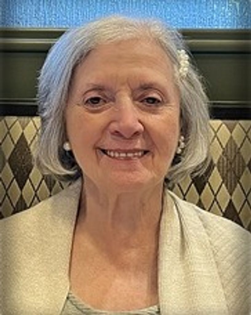 Helen M. Stapleton Profile Photo