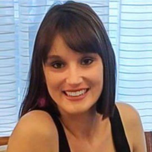 Tiffani Vella Lyn Schneekloth Profile Photo