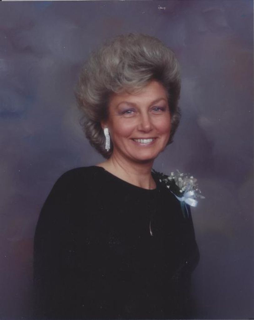 Marie Cosh Profile Photo