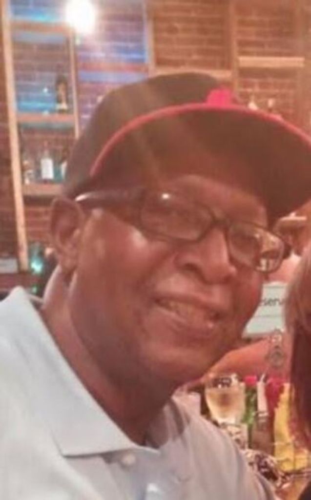 Clevon O'Neil Cartwright Profile Photo
