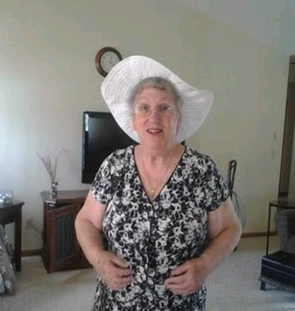 Diane Charle Wood Profile Photo