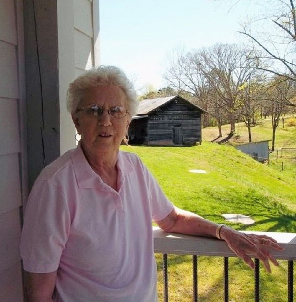 Evelyn Schmittel Mckenna