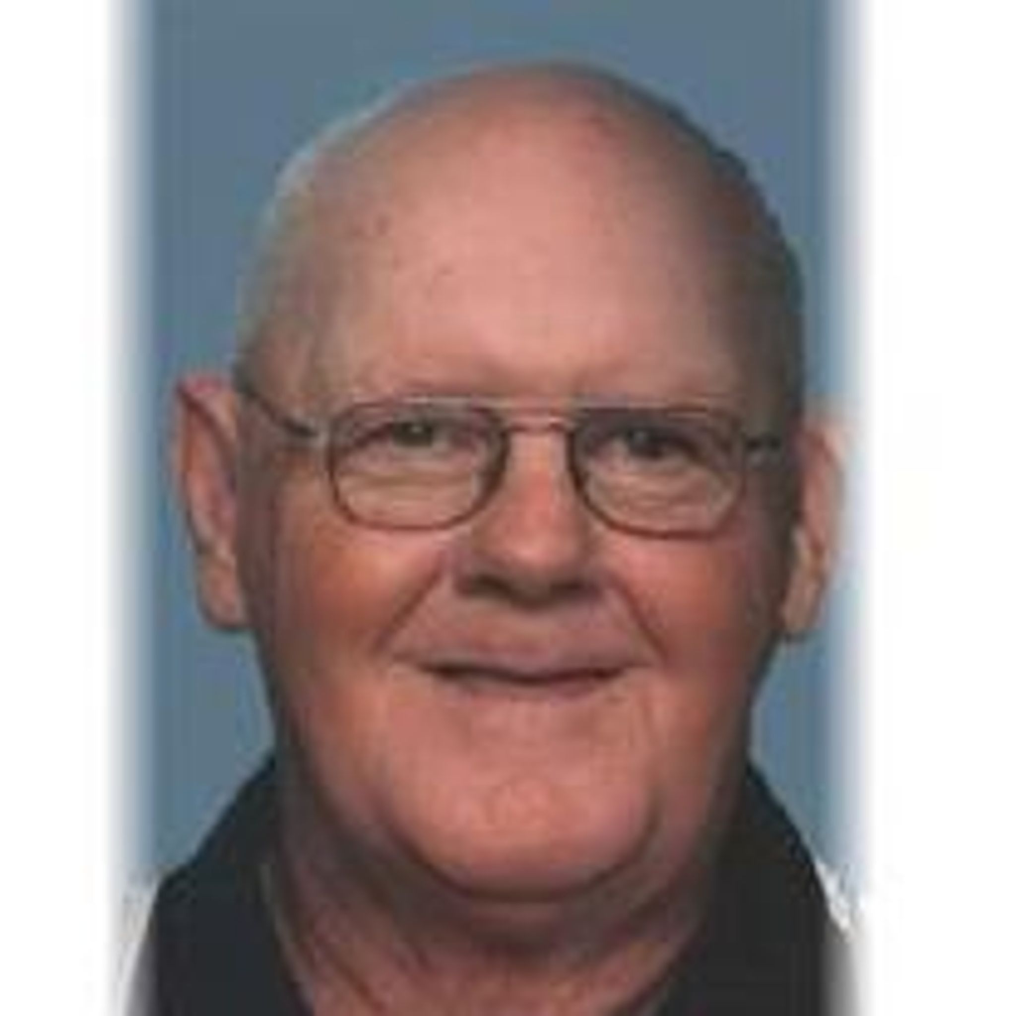 Richard W. Oliver Sr. photo gallery image 1 of 1