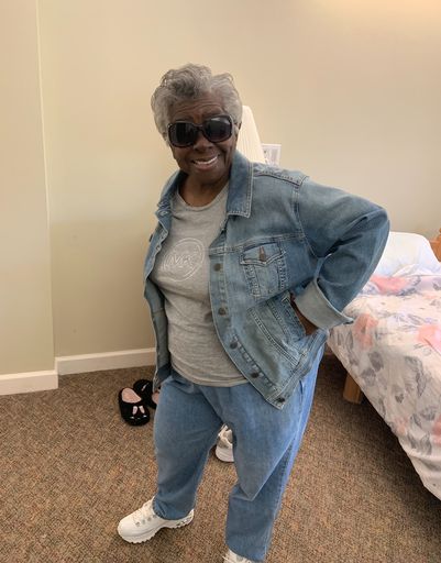 Betty L. Bronaugh photo gallery thumbnail 14 of 44