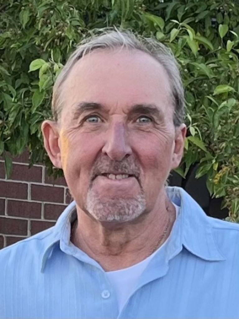 Michael Edward Patterson Profile Photo