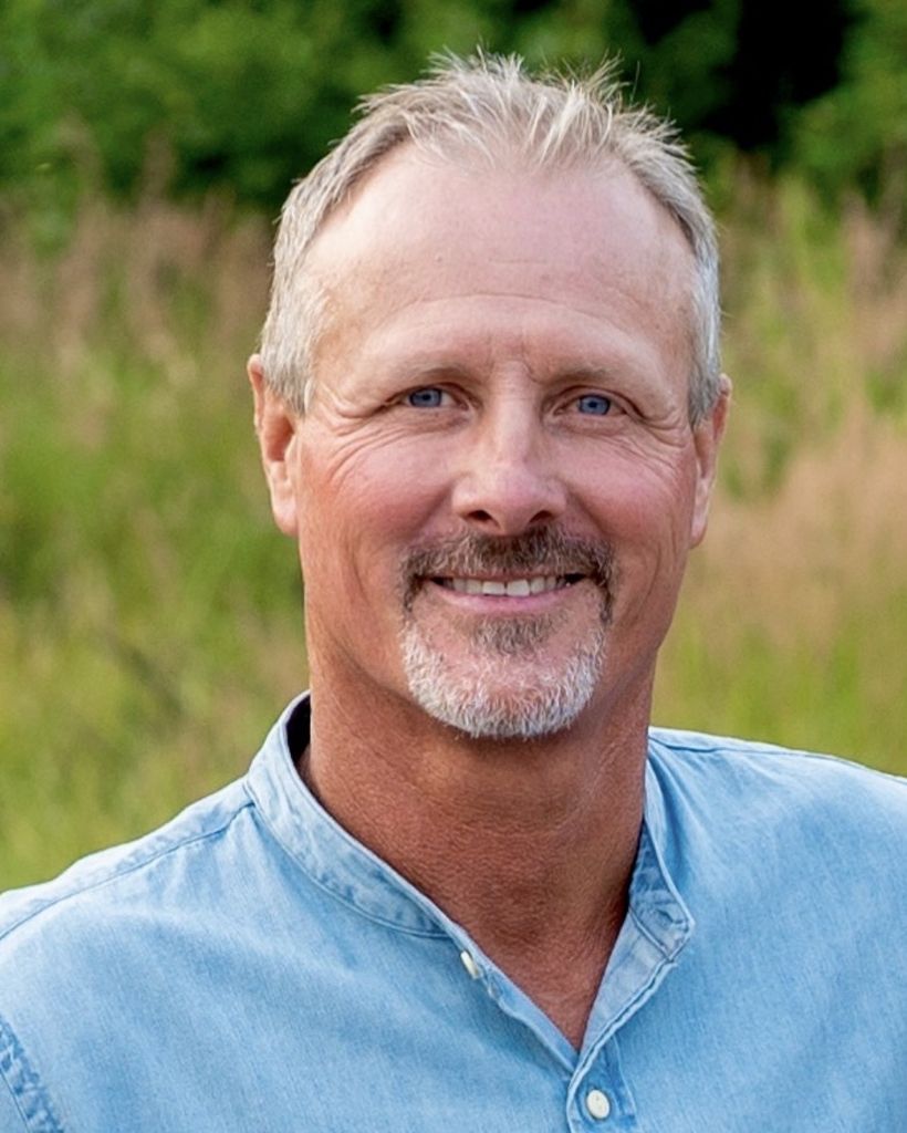 William Lance Lambourne Profile Photo