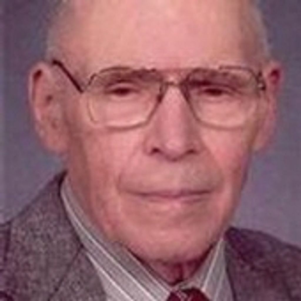 Myles Machacek Profile Photo