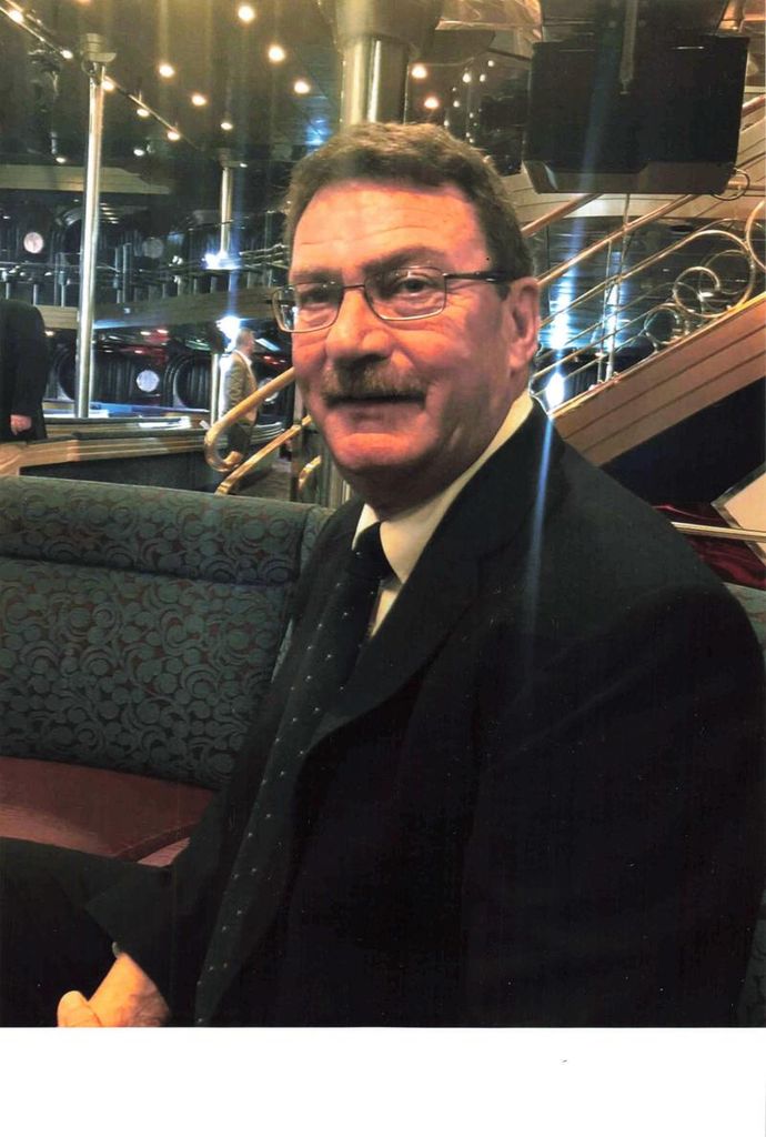 Wesley L Carlisle Profile Photo