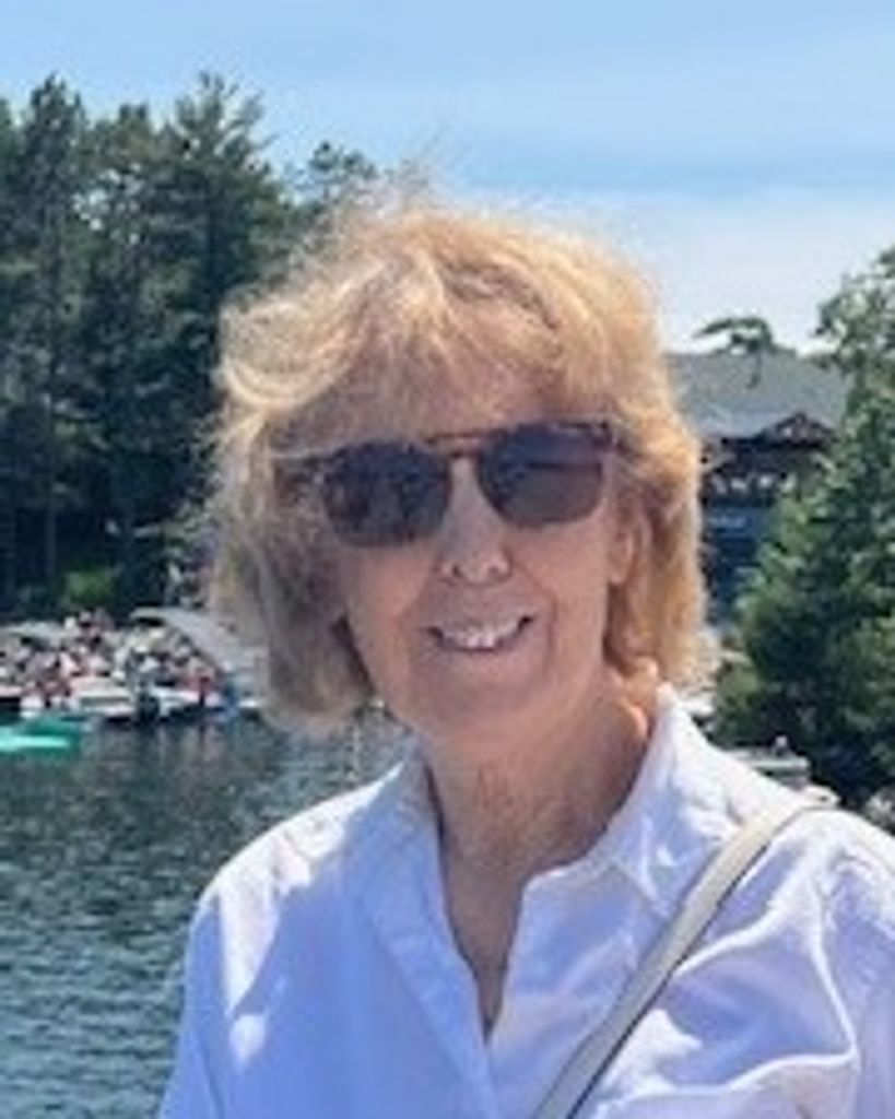 Helen Louise Bacza Profile Photo