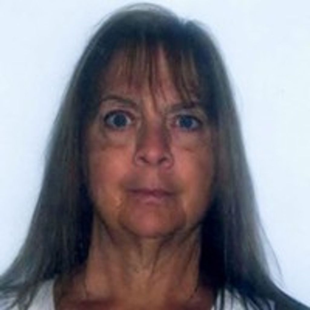 Deborah Quellos