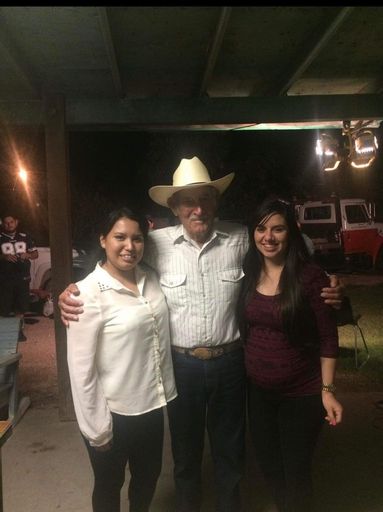 Santos Valdez Sr. photo gallery thumbnail 73 of 151