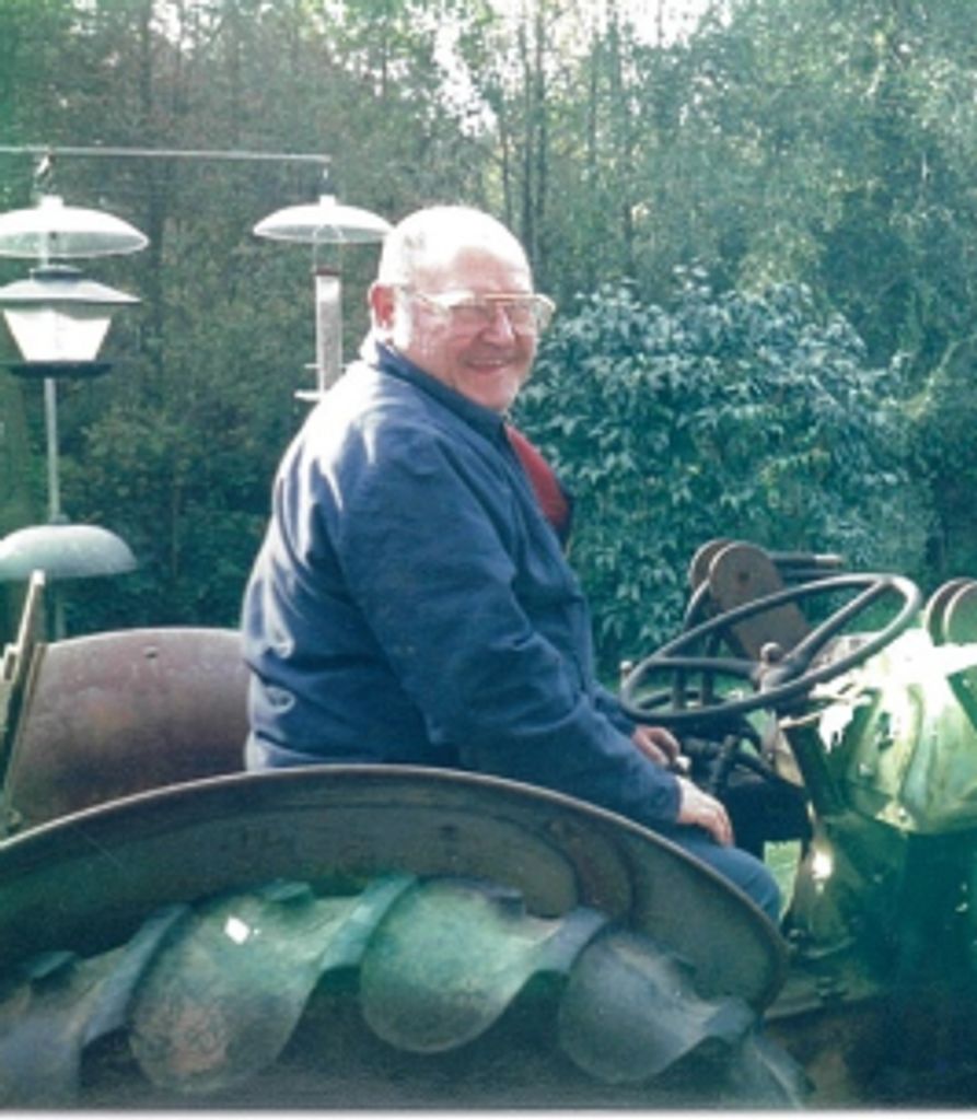 Gilbert Luebbe Profile Photo