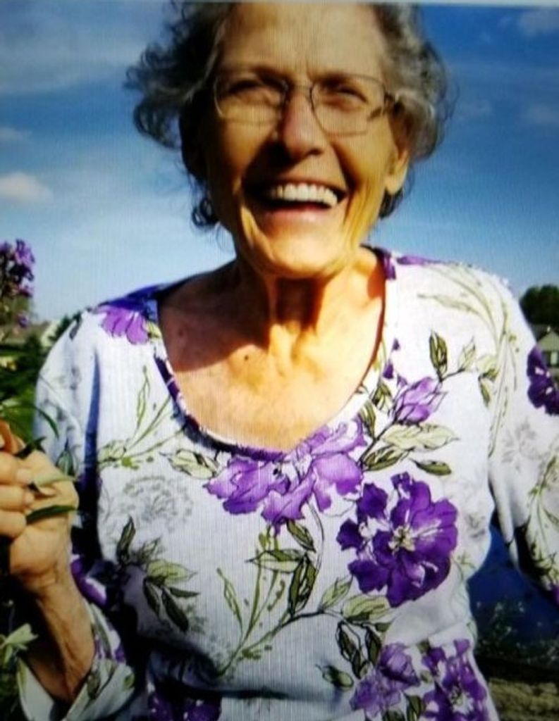 Hilda (Walters)  Krug