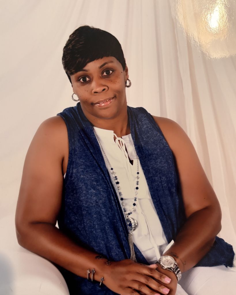 Tiffany Yvette Davis Profile Photo
