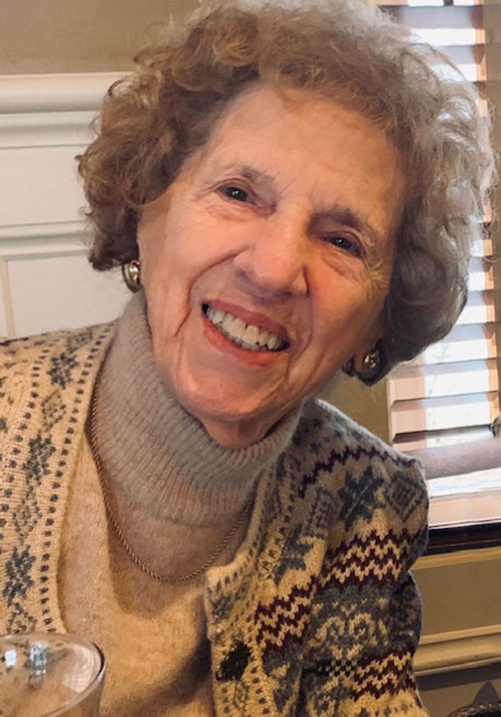 Eva F (Pavao)  Dupont Profile Photo