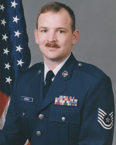 Robert Wayne Gardner's obituary image