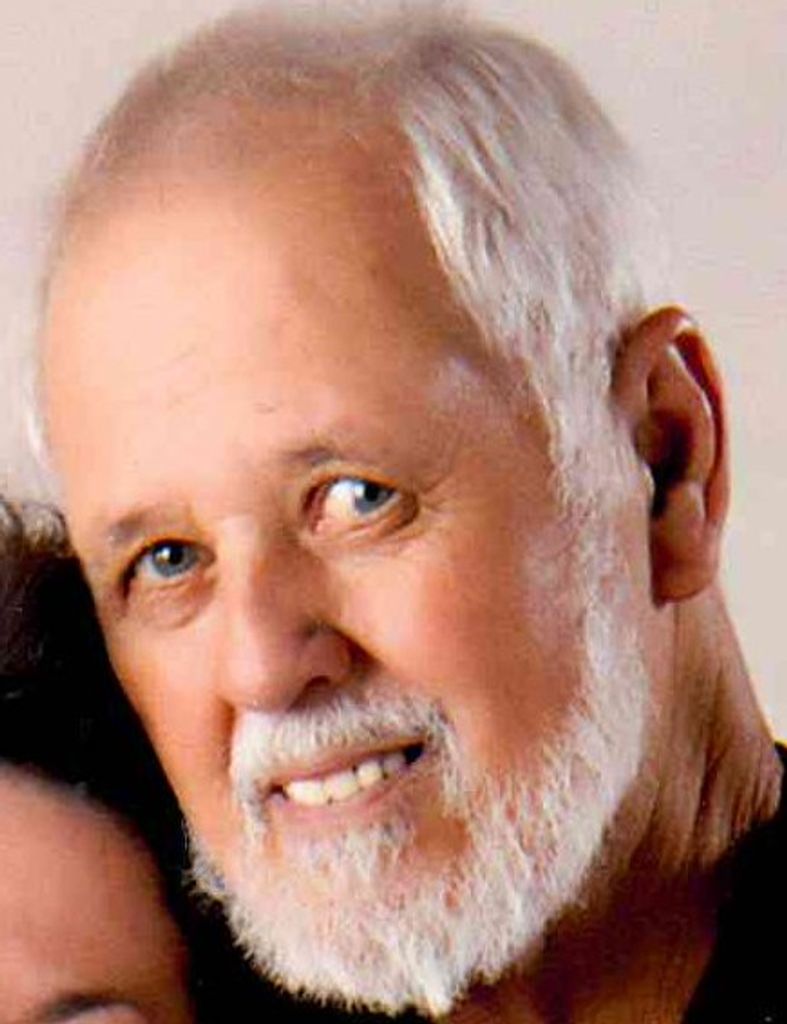 John Leo Privuznak